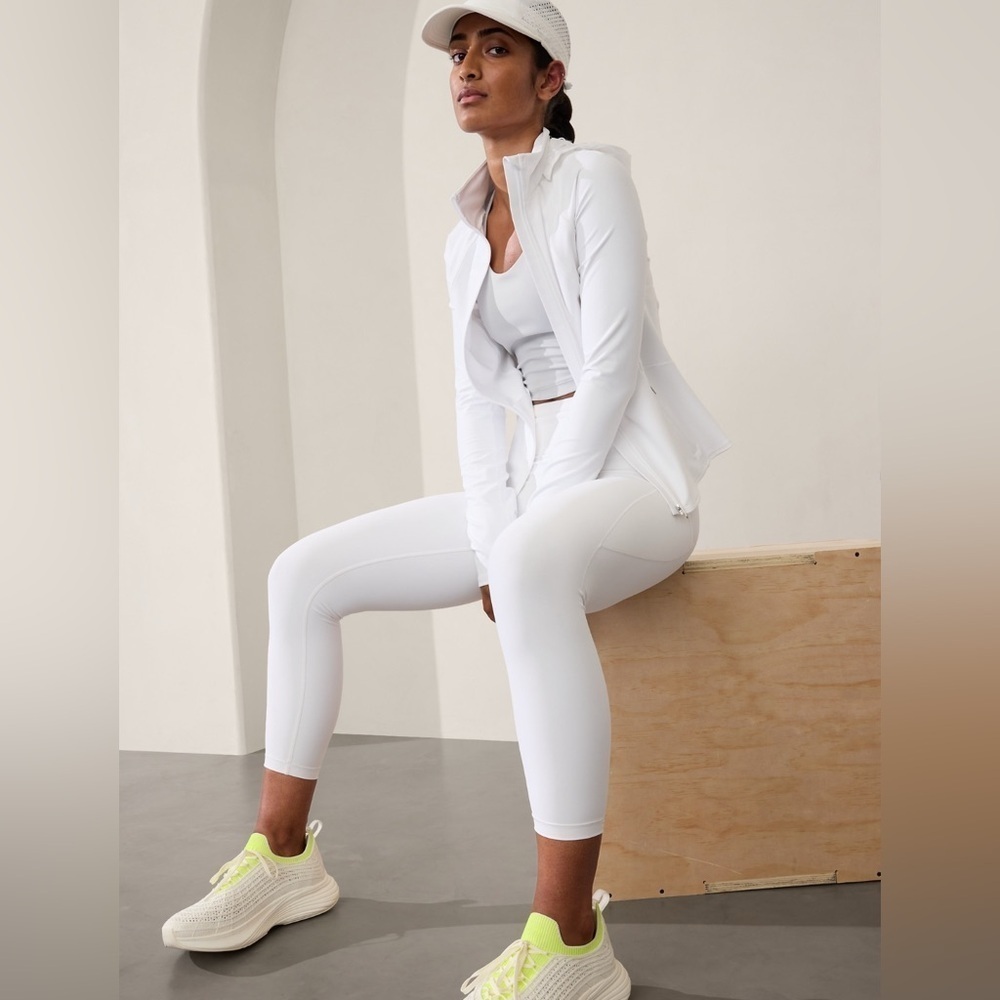 NWT Athleta Interval Bright White Jacket Size XL - Picture 7 of 9